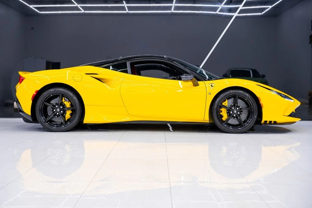 2021 Ferrari F8 Tributo - Image 9 of 21