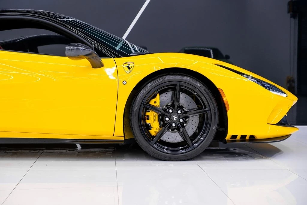 2021 Ferrari F8 Tributo - Image 11 of 21