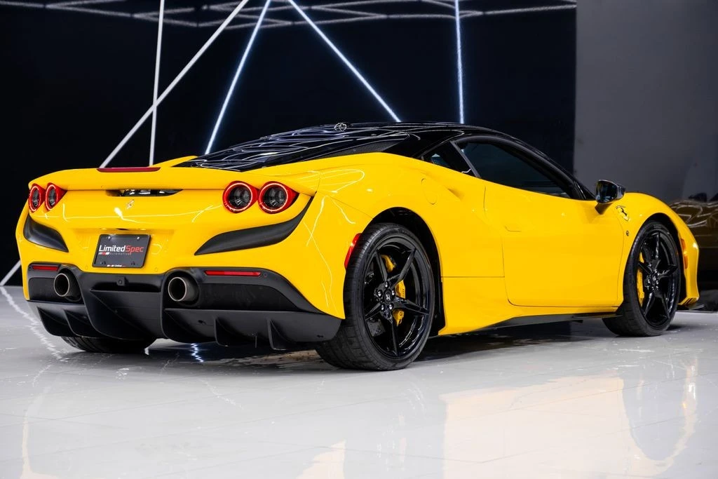 2021 Ferrari F8 Tributo - Image 17 of 21