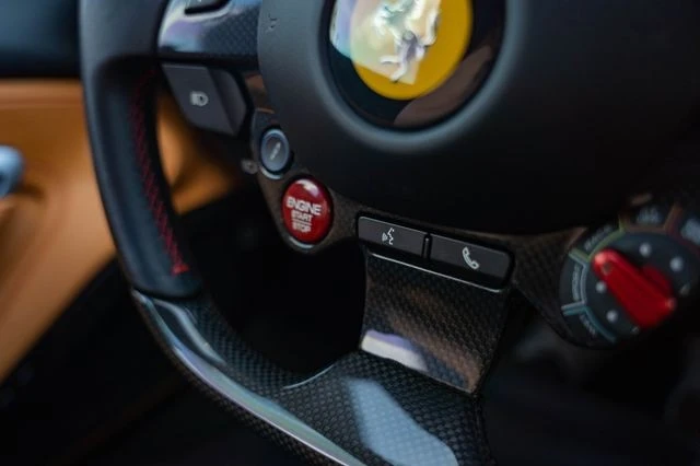 2021 Ferrari F8 Tributo - Image 24 of 31