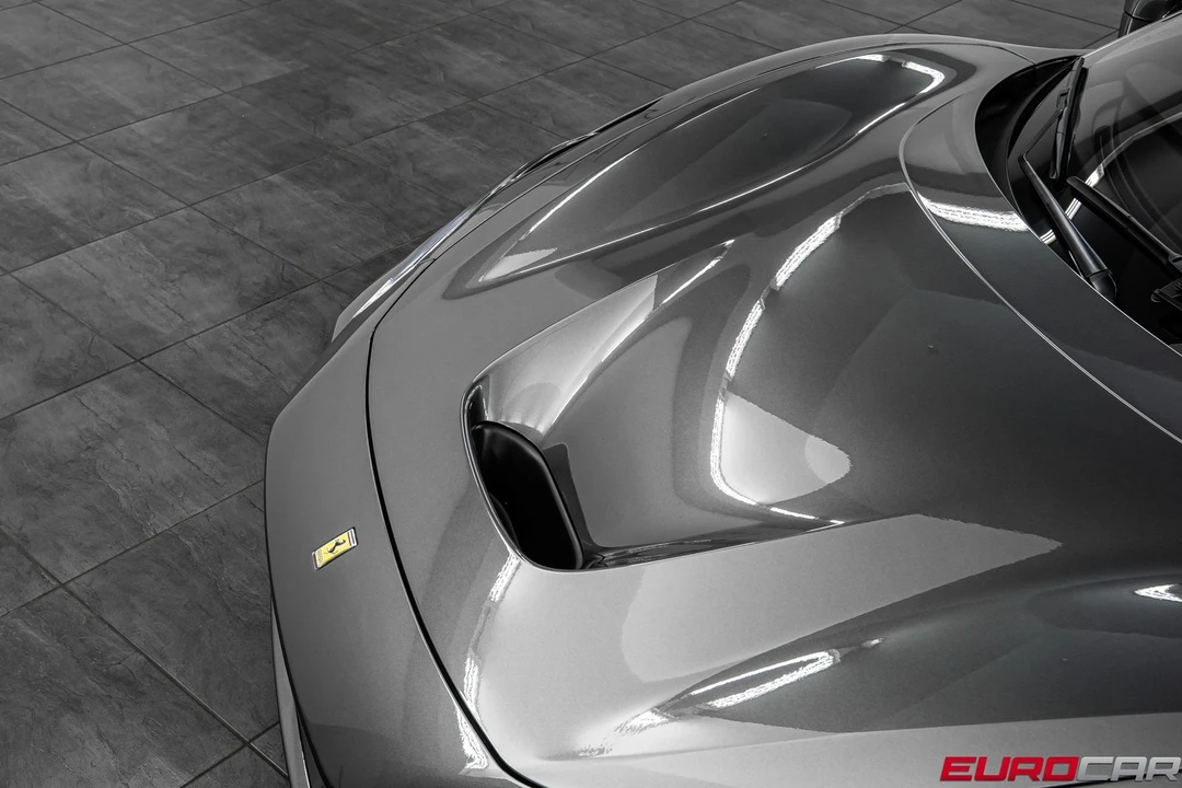 2021 Ferrari F8 Tributo - Image 9 of 31