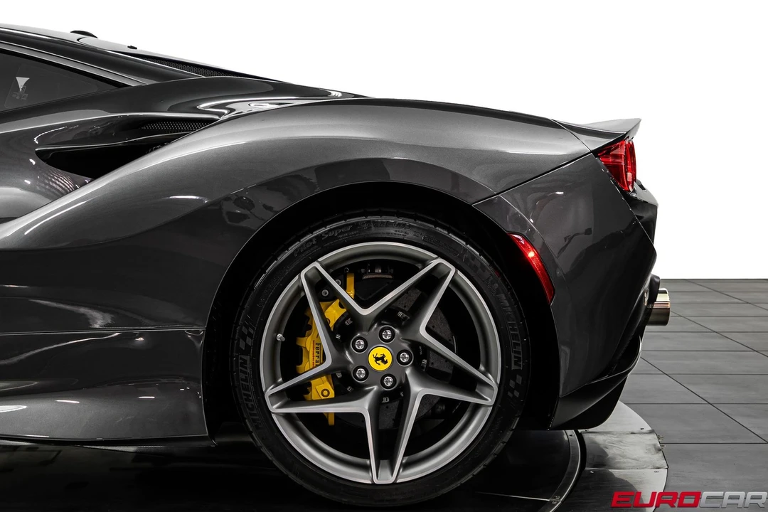 2021 Ferrari F8 Tributo - Image 18 of 31