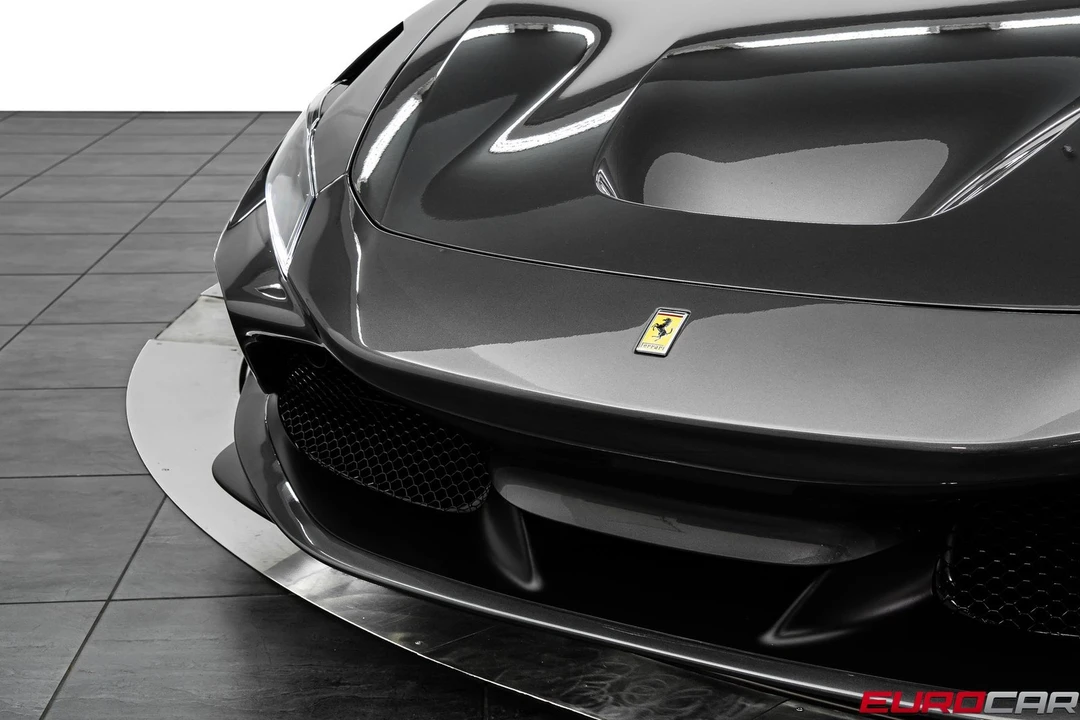 2021 Ferrari F8 Tributo - Image 12 of 31