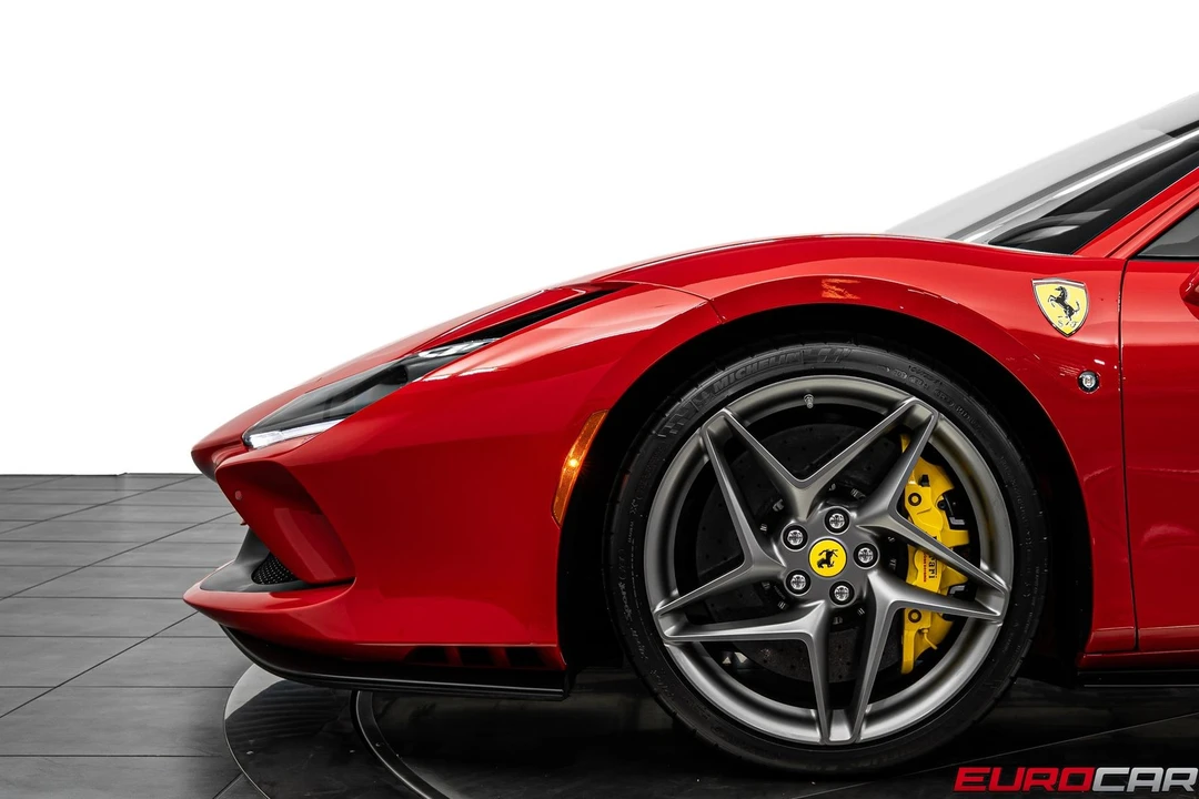 2021 Ferrari F8 Tributo - Image 15 of 31