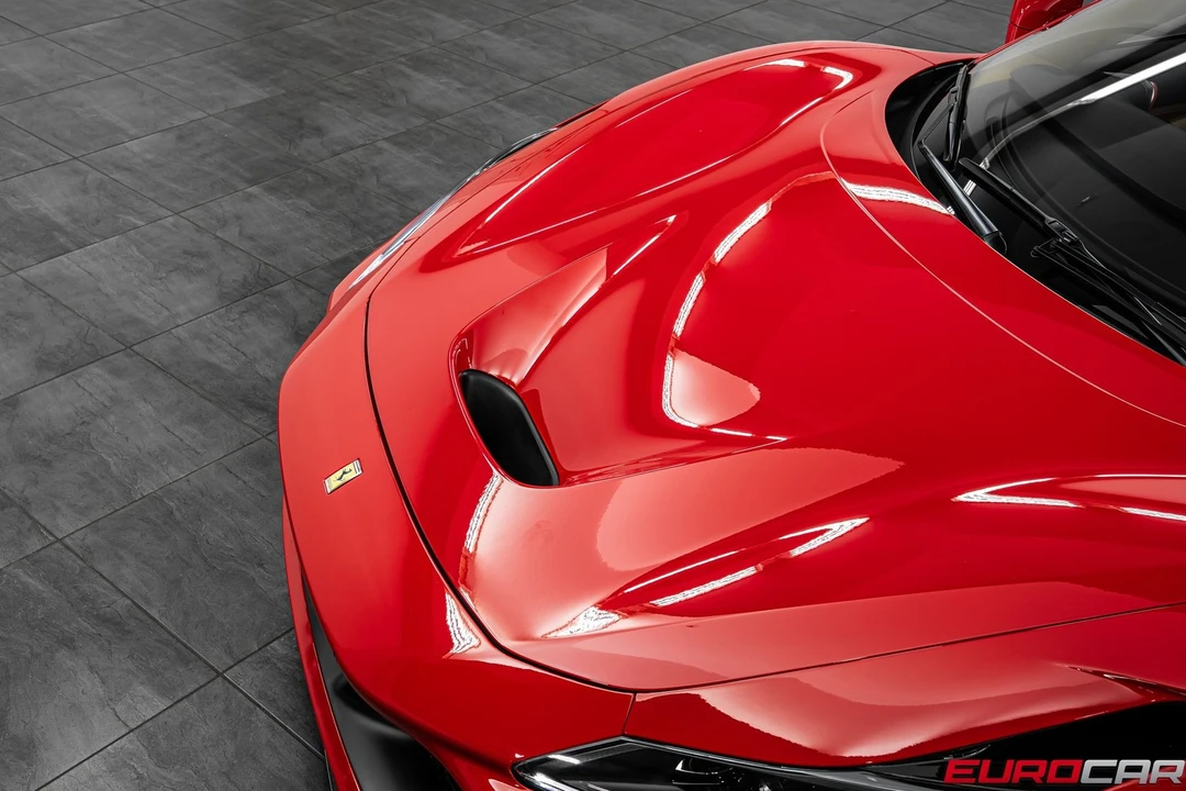 2021 Ferrari F8 Tributo - Image 9 of 31