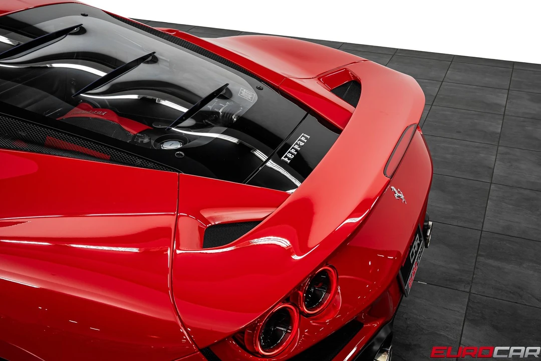 2021 Ferrari F8 Tributo - Image 20 of 31