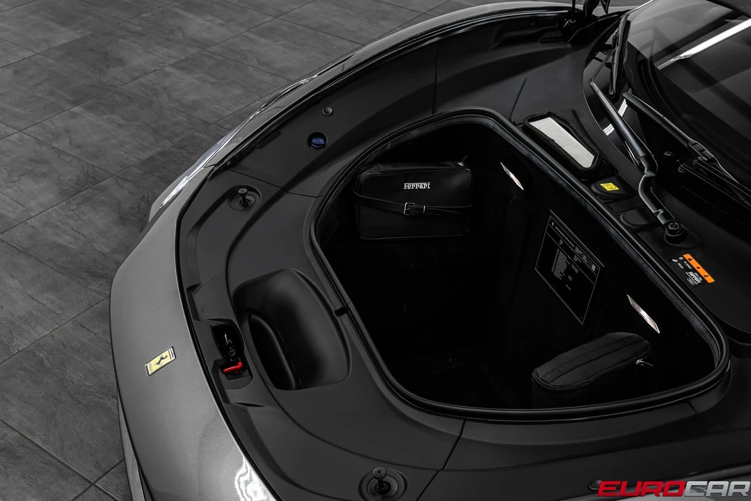 2021 Ferrari F8 Tributo - Image 10 of 31