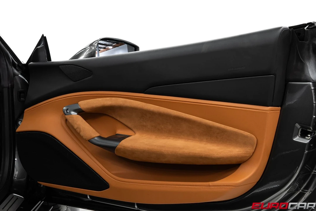 2021 Ferrari F8 Tributo - Image 28 of 31