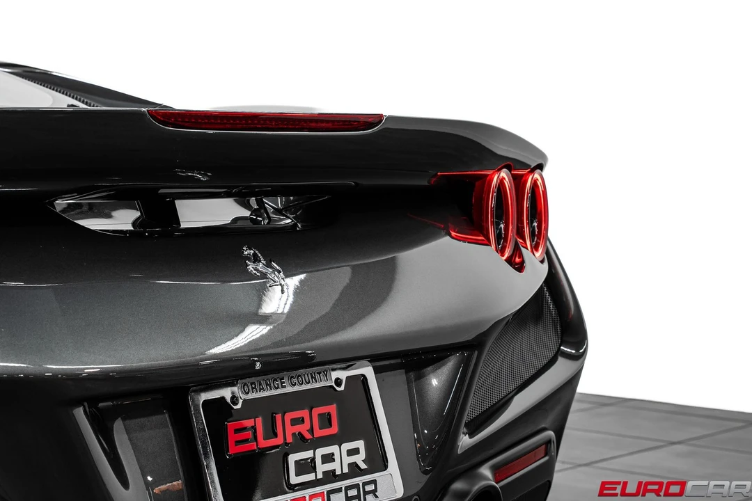 2021 Ferrari F8 Tributo - Image 23 of 31