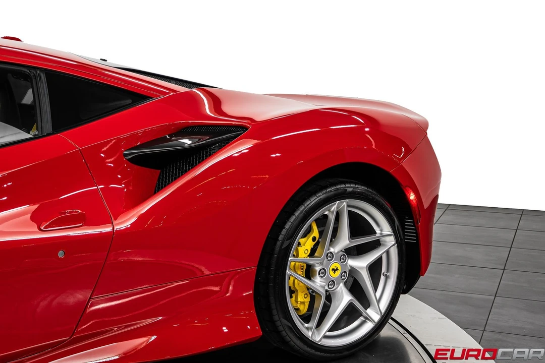 2021 Ferrari F8 Tributo - Image 18 of 31