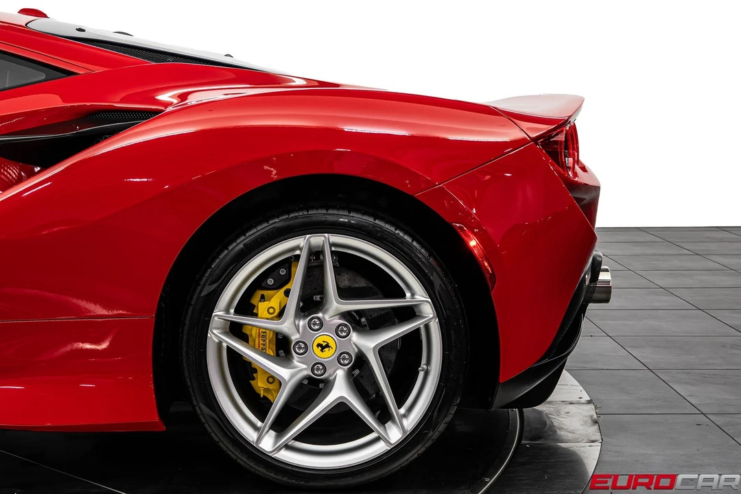 2021 Ferrari F8 Tributo - Image 19 of 31