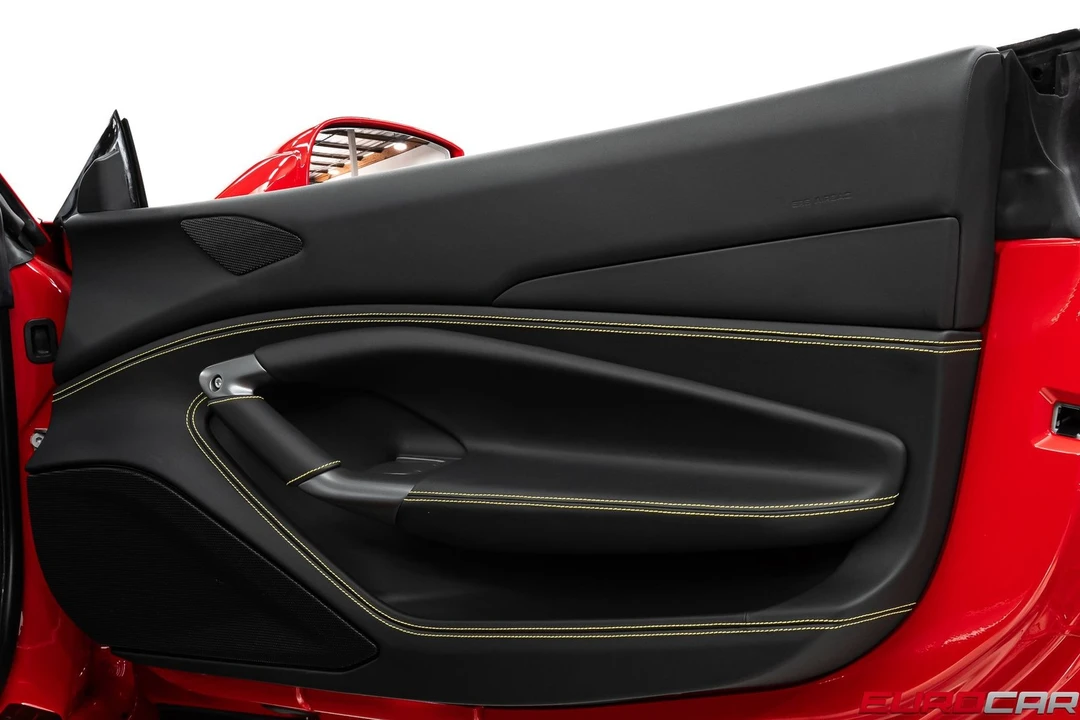 2021 Ferrari F8 Tributo - Image 30 of 31