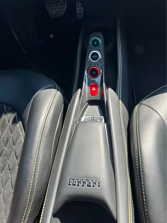 2021 Ferrari F8 Tributo - Image 14 of 20