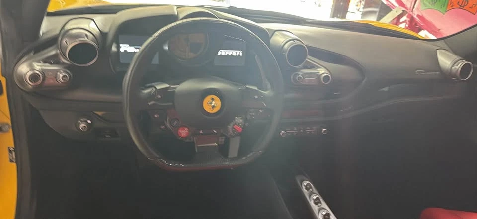 2021 Ferrari F8 Tributo - Image 6 of 6