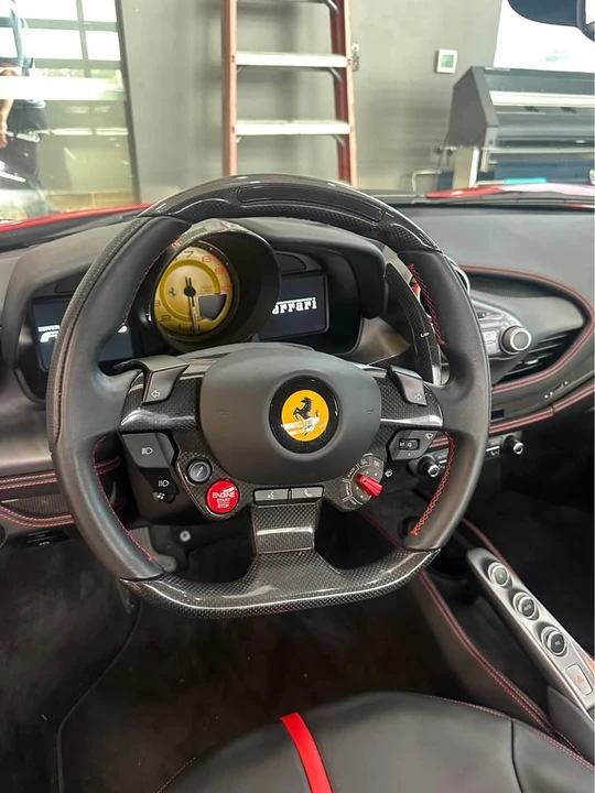 2021 Ferrari F8 Tributo - Image 11 of 15