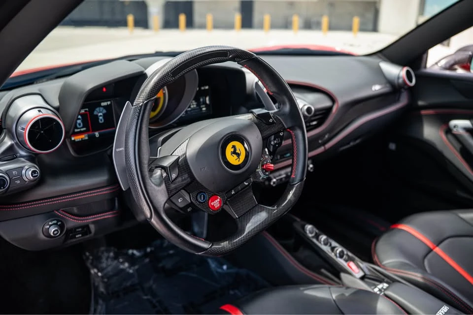 2021 Ferrari F8 Tributo - Image 5 of 10