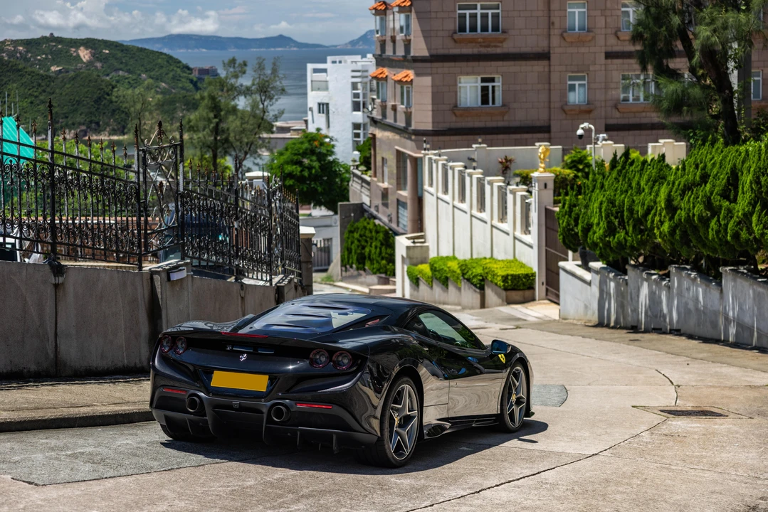 2021 Ferrari F8 Tributo - Image 13 of 31