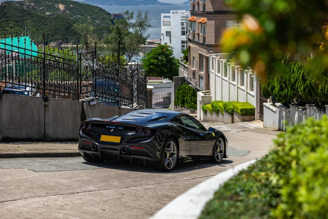 2021 Ferrari F8 Tributo - Image 14 of 31