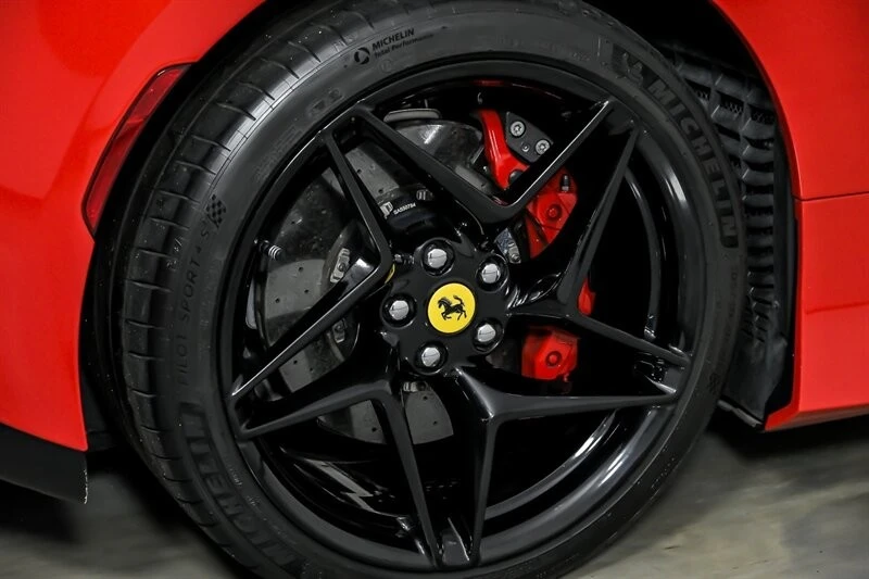 2021 Ferrari F8 Tributo - Image 16 of 21