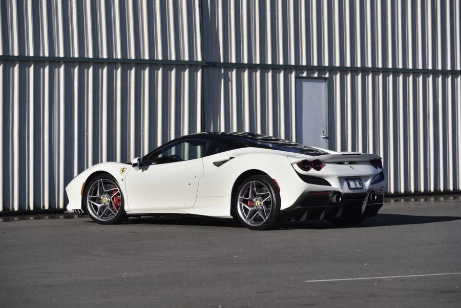 2021 Ferrari F8 Tributo - Image 13 of 31