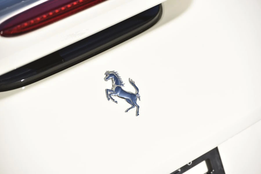 2021 Ferrari F8 Tributo - Image 11 of 31