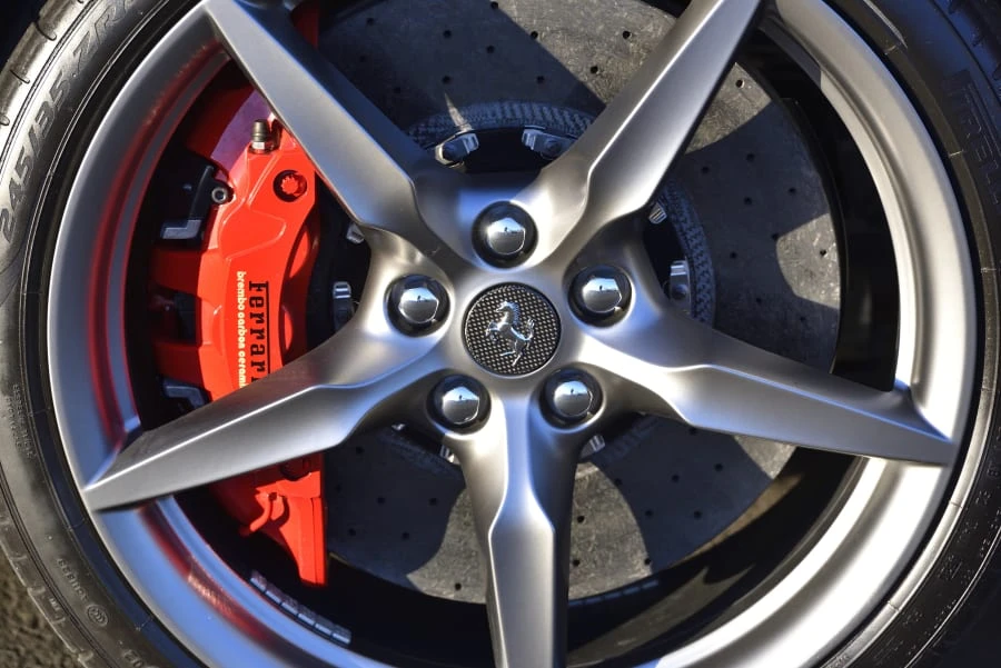 2021 Ferrari F8 Tributo - Image 19 of 31