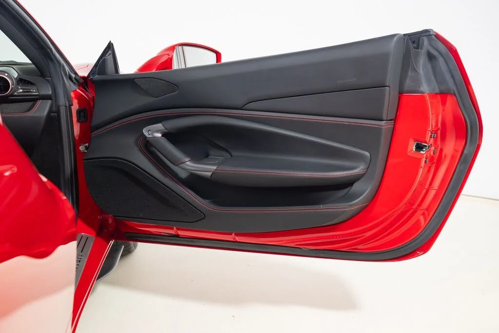 2021 Ferrari F8 Tributo - Image 17 of 31