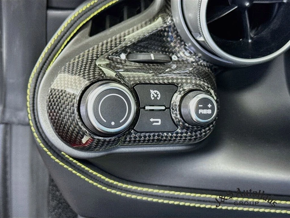 2021 Ferrari F8 Tributo - Image 10 of 31