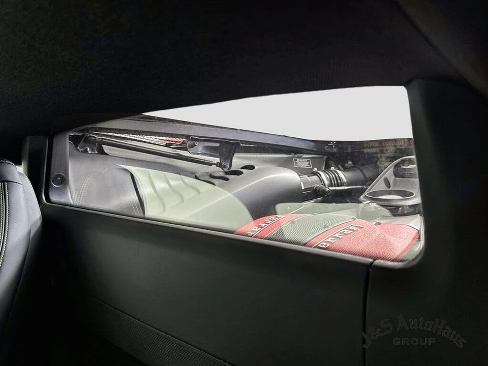 2021 Ferrari F8 Tributo - Image 28 of 31
