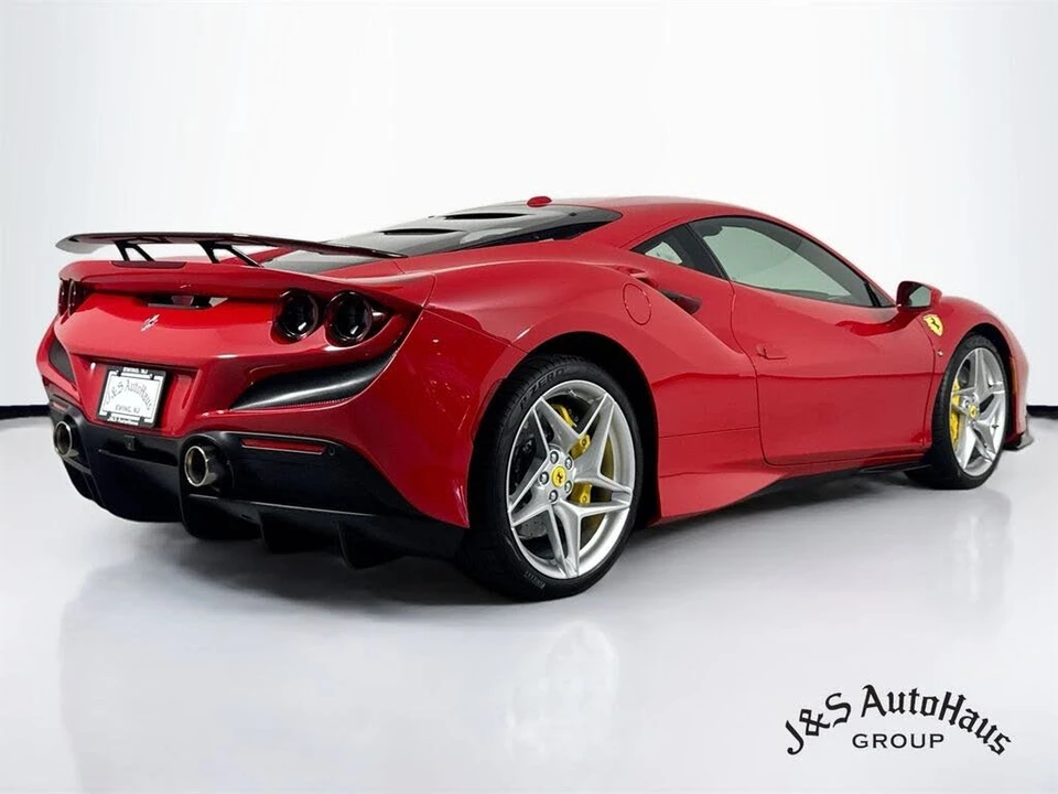2021 Ferrari F8 Tributo - Image 7 of 31