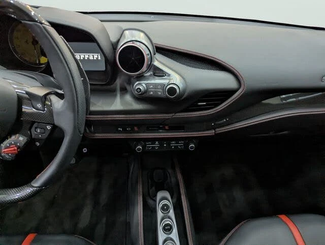2021 Ferrari F8 Tributo - Image 13 of 31