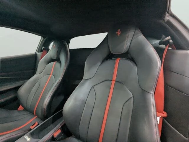 2021 Ferrari F8 Tributo - Image 16 of 31