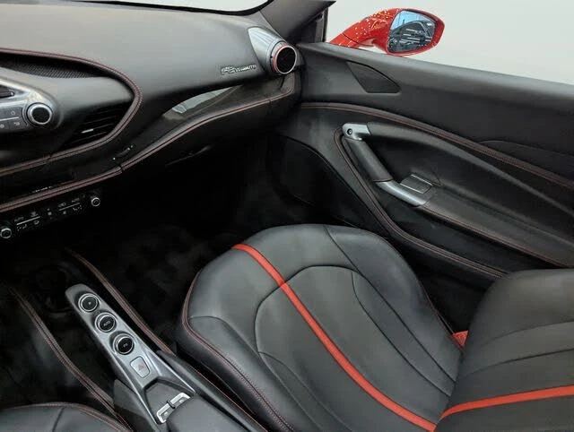 2021 Ferrari F8 Tributo - Image 14 of 31
