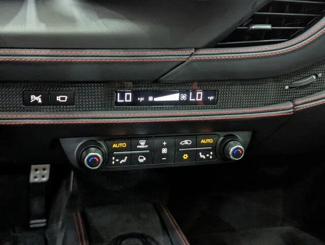 2021 Ferrari F8 Tributo - Image 22 of 31