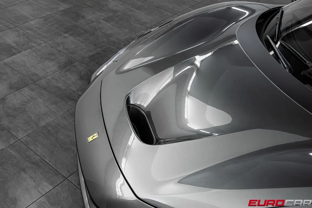 2021 Ferrari F8 Tributo - Image 9 of 31