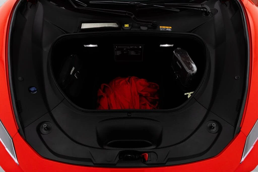 2021 Ferrari F8 Tributo - Image 30 of 31