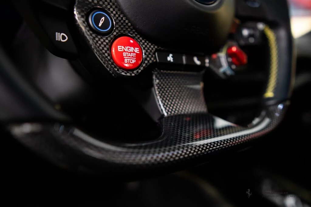 2021 Ferrari F8 Tributo - Image 15 of 18