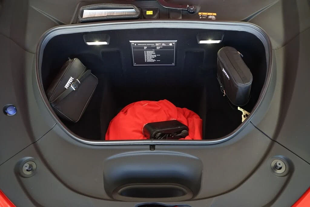 2021 Ferrari F8 Tributo - Image 24 of 27