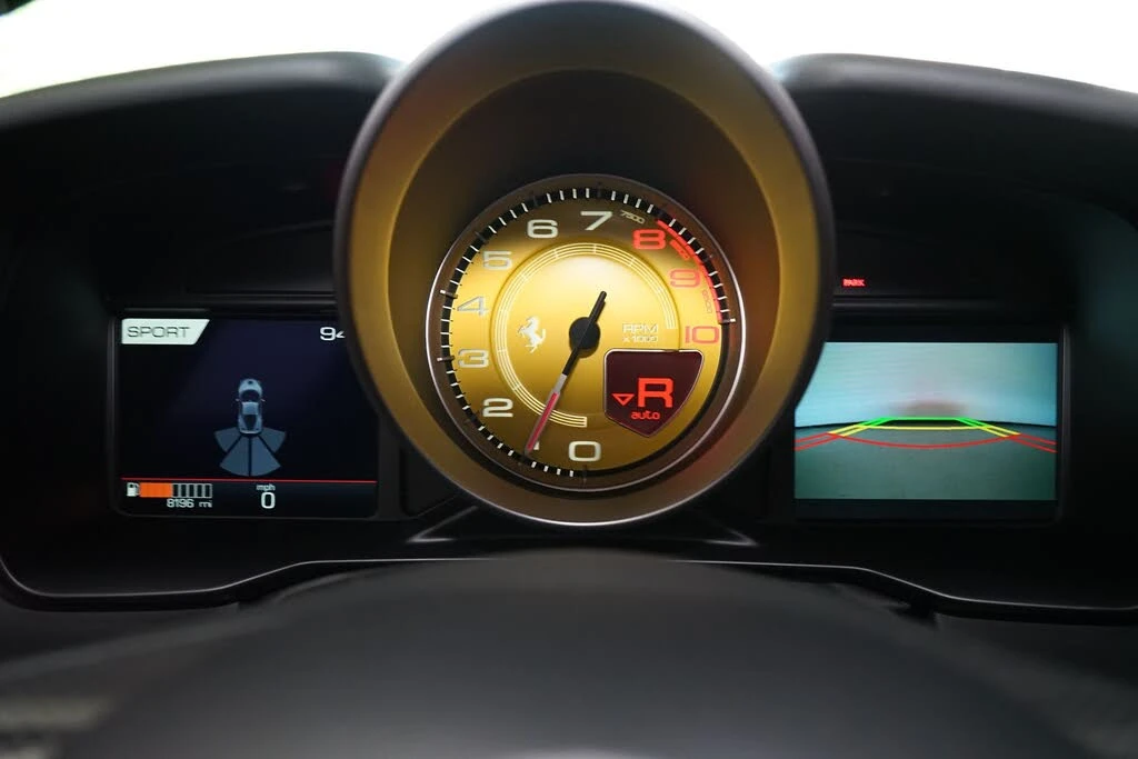 2021 Ferrari F8 Tributo - Image 15 of 27