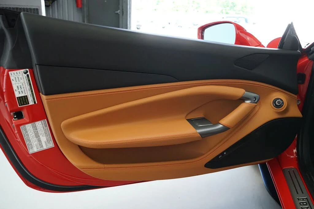 2021 Ferrari F8 Tributo - Image 18 of 27