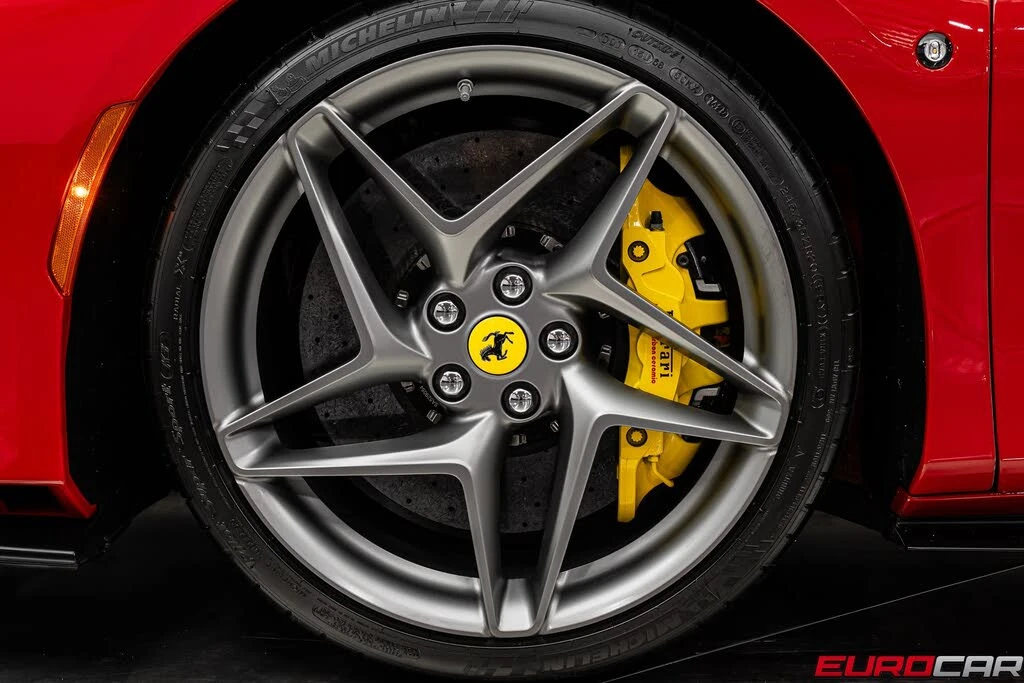 2021 Ferrari F8 Tributo - Image 25 of 31