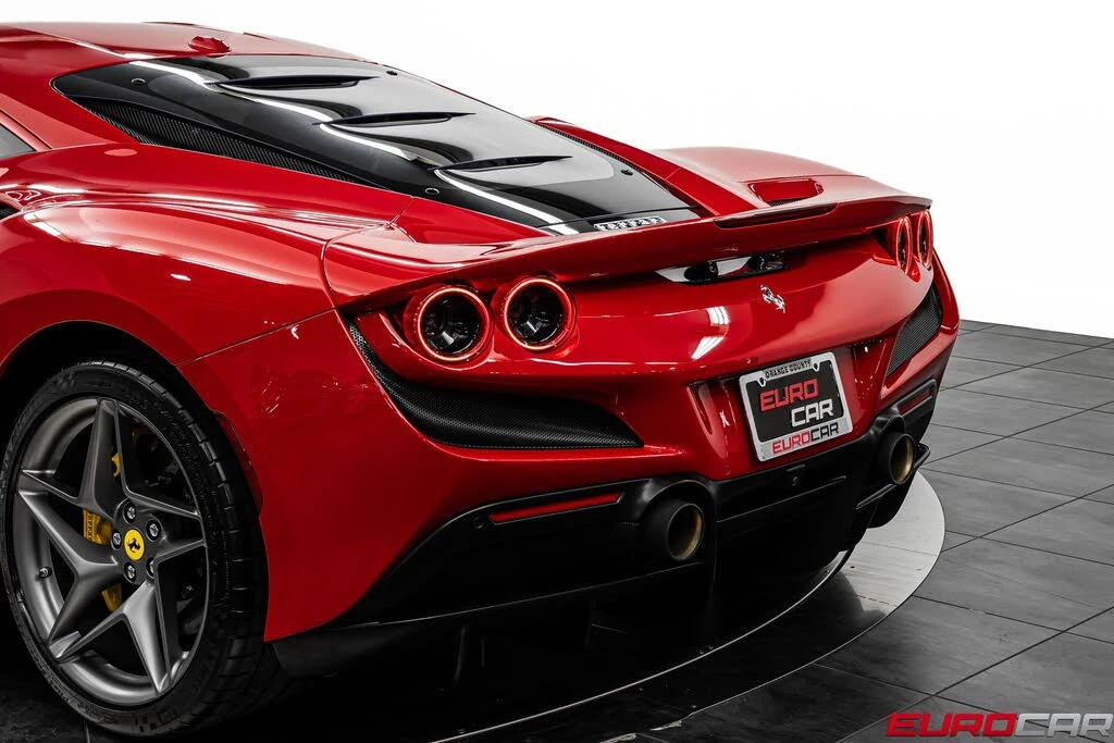 2021 Ferrari F8 Tributo - Image 19 of 31