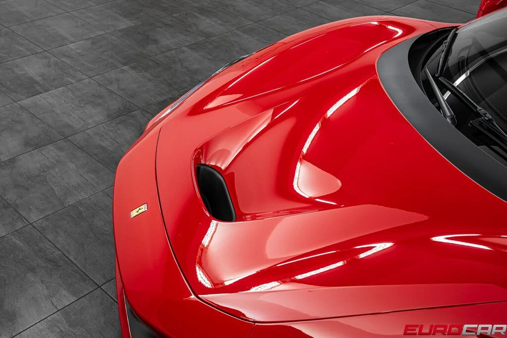 2021 Ferrari F8 Tributo - Image 9 of 31