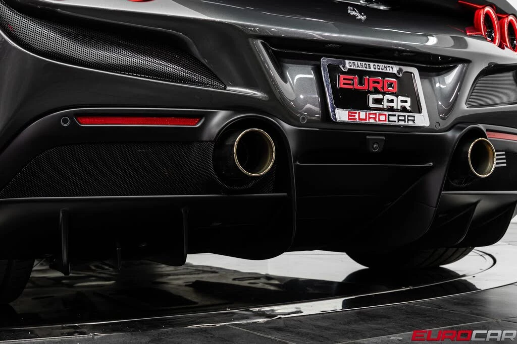 2021 Ferrari F8 Tributo - Image 24 of 31