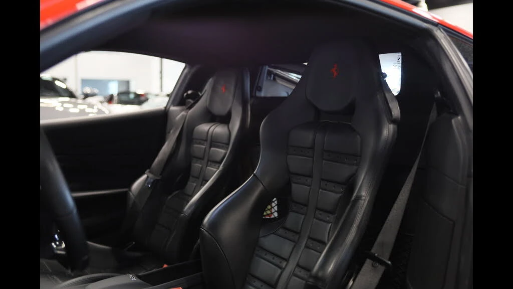 2021 Ferrari F8 Tributo - Image 16 of 31