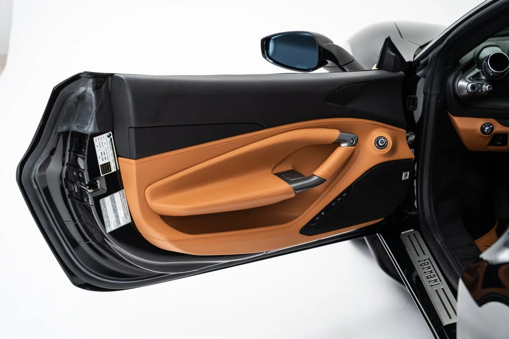 2021 Ferrari F8 Tributo - Image 22 of 31