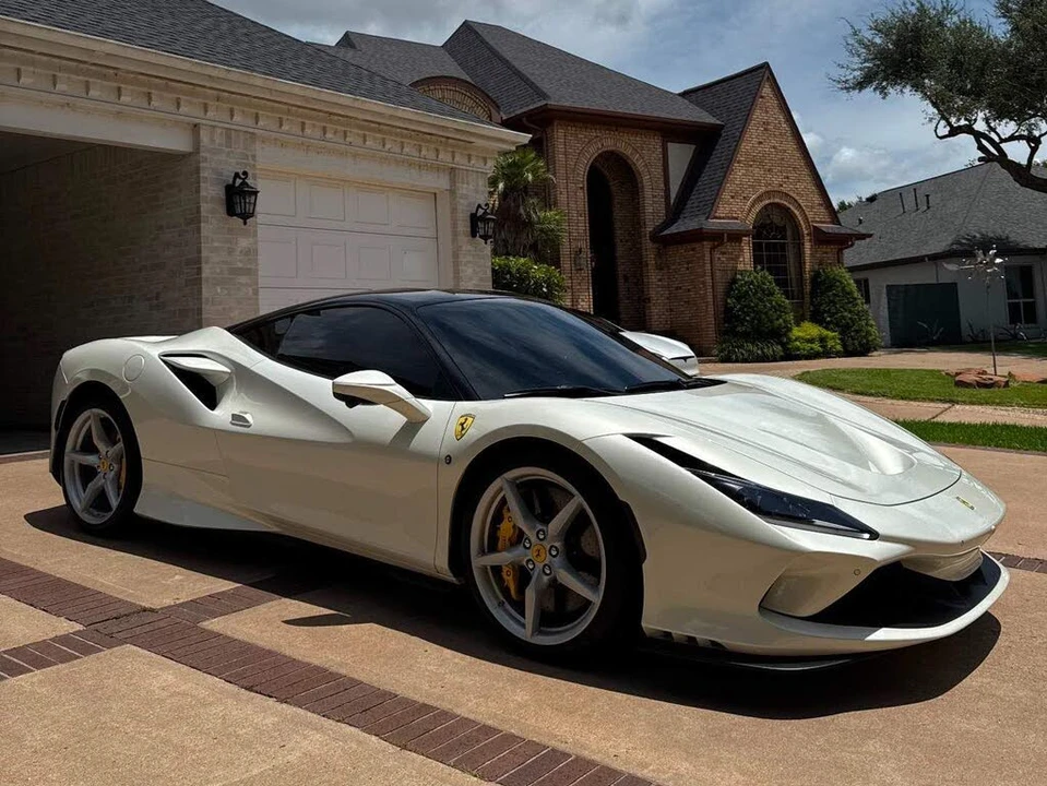 2021 Ferrari F8 Tributo - Image 2 of 26