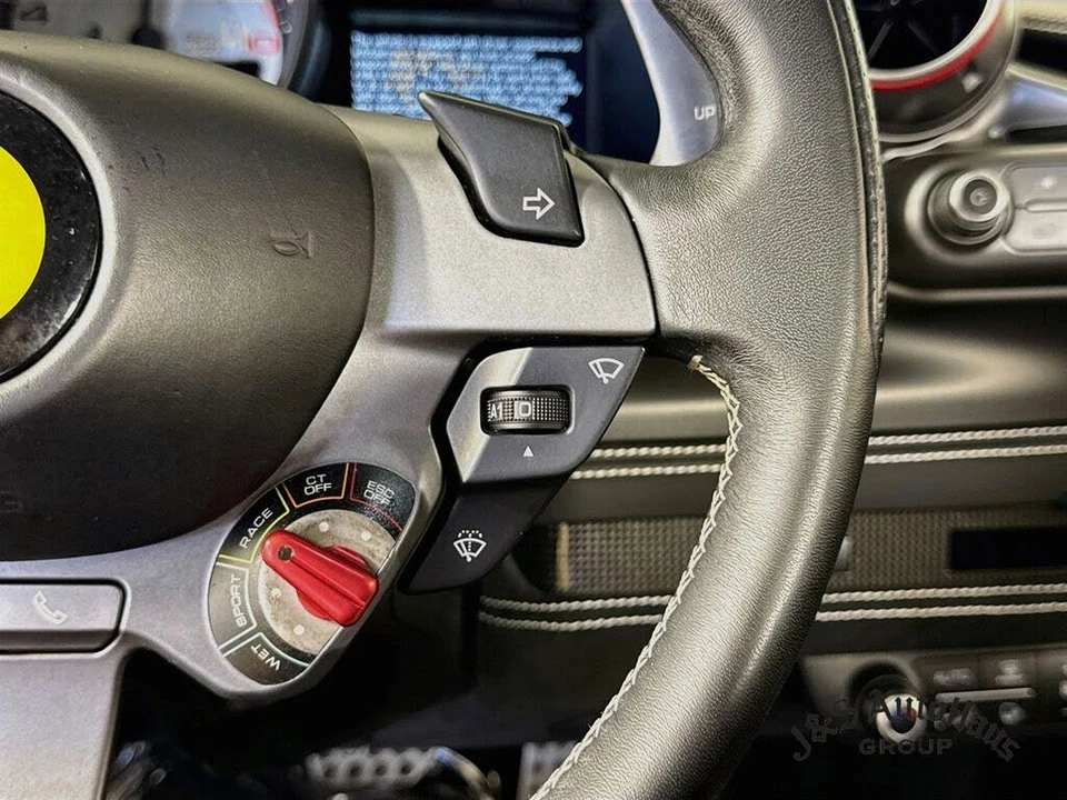 2021 Ferrari F8 Tributo - Image 14 of 31