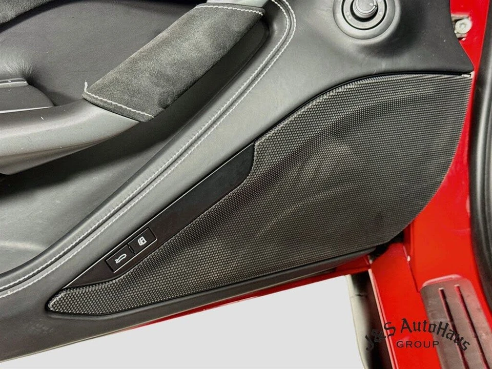 2021 Ferrari F8 Tributo - Image 23 of 31