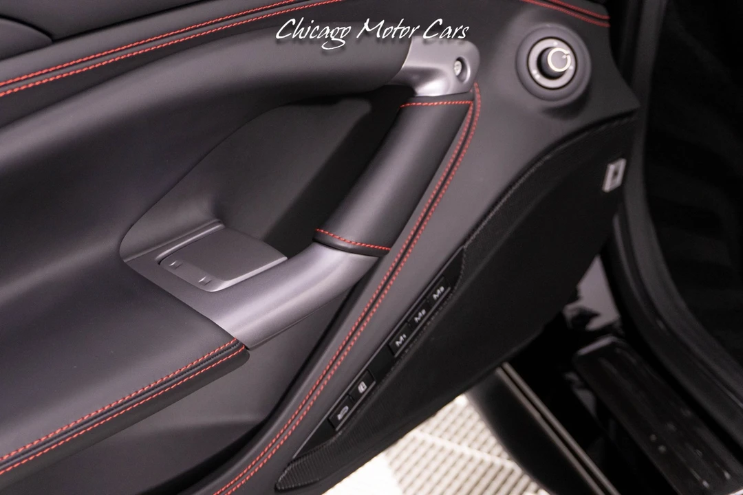 2021 Ferrari F8 Tributo - Image 10 of 12